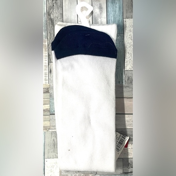 💖3/$15💖 Women's American Flag Crew Socks - Red/White/Navy - Picture 2 of 2